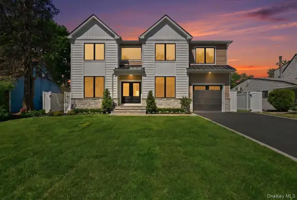 72 Cypress Lane, Westbury, NY 11590