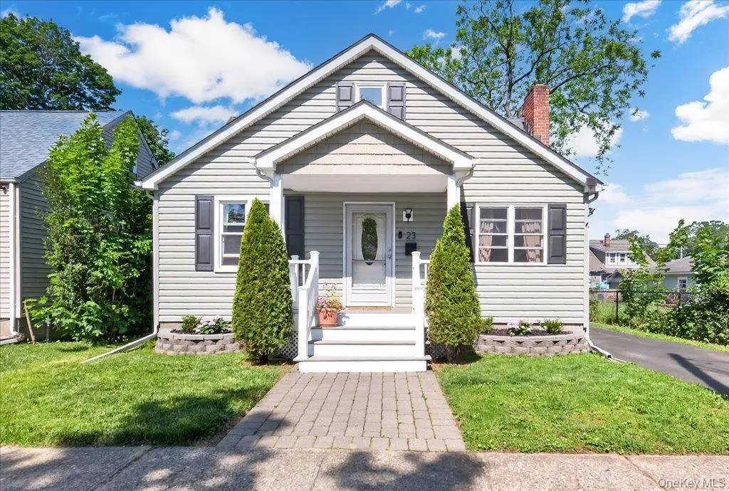 23 Roosevelt Place, Newburgh, NY 12550 - #1
