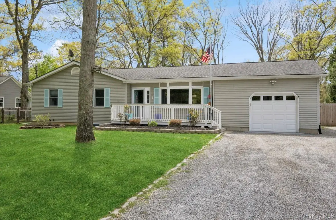 85 Old Stone Road, Calverton, NY 11933 - #1