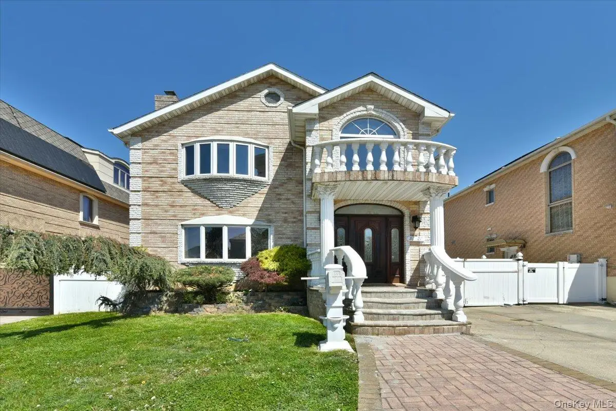 7627 175th Street, Fresh Meadows, NY 11366 - #1