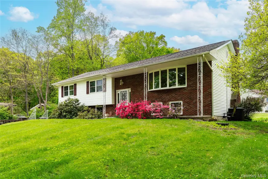 323 Freetown Highway, Wallkill, NY 12589 - #2