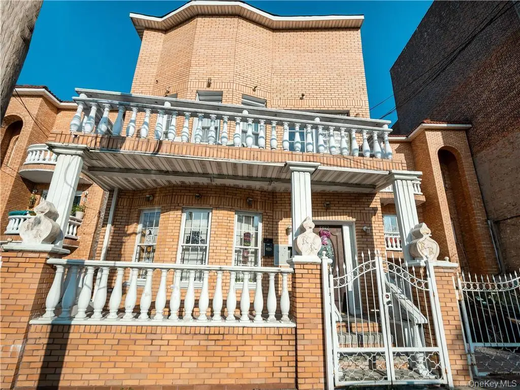 1392 Commonwealth Avenue, Bronx, NY 10472 - #1