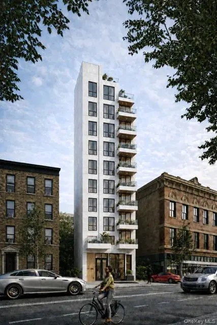 14-45 Broadway, Astoria, NY 11106