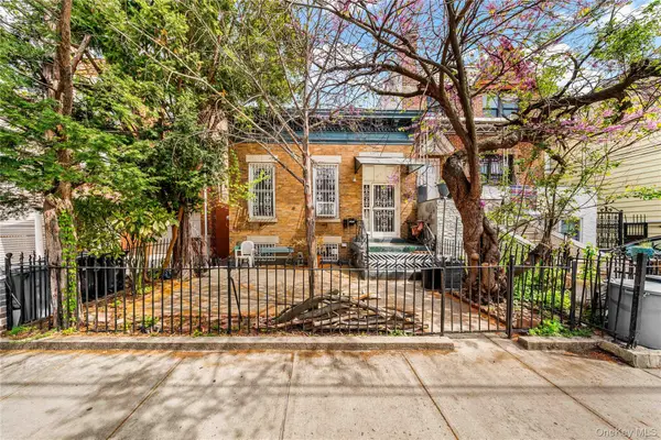 3217 46th Street, Astoria, NY 11103