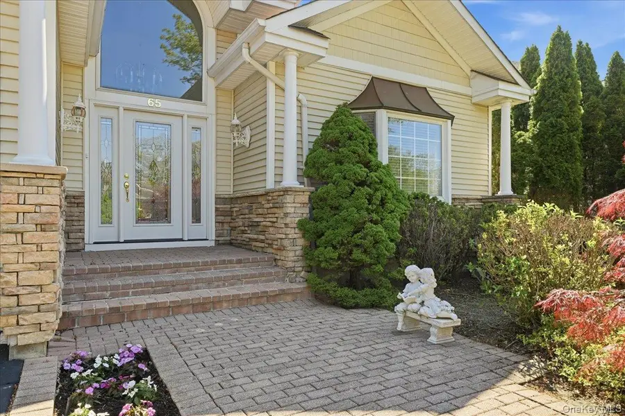 65 Redan Drive, Smithtown, NY 11787 - #3
