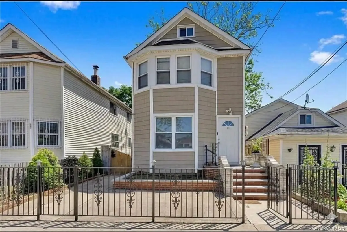324 Underhill Ave, Bronx, NY 10473 - #1