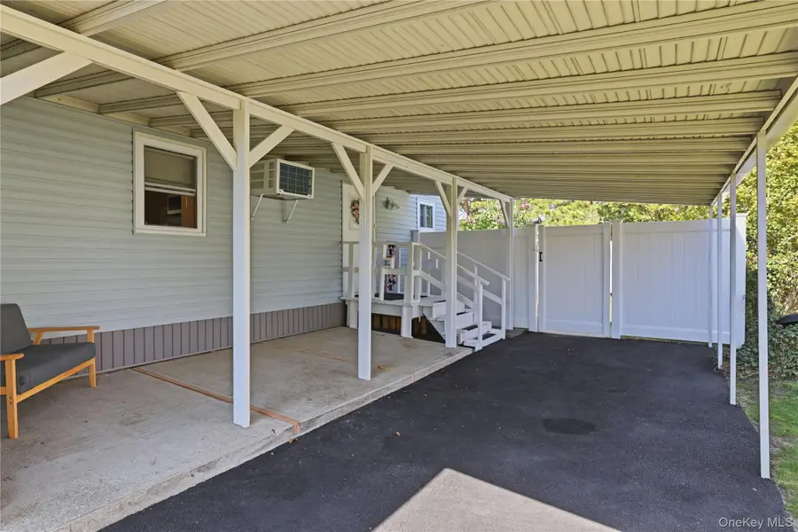 36 Sunflower, Bohemia, NY 11716 - #2