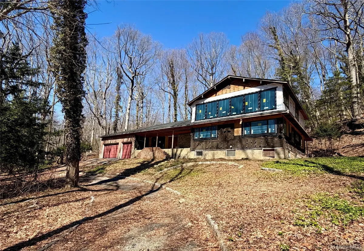 19 Tiffany Road, Oyster Bay, NY 11771 - #1