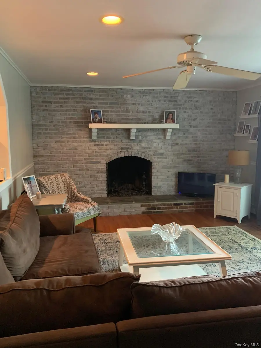 11 Columbia Street, Sag Harbor, NY 11963 - #3