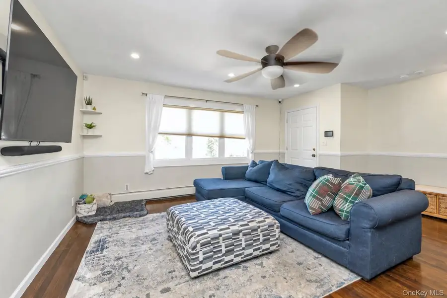14 Southard Drive, Island Park, NY 11558 - #2