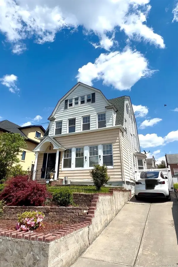 43-67 169th Street, Flushing, NY 11358