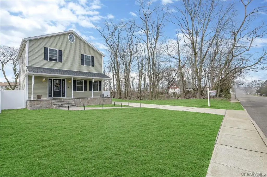 1246 Oakfield Avenue, Wantagh, NY 11793 - #1