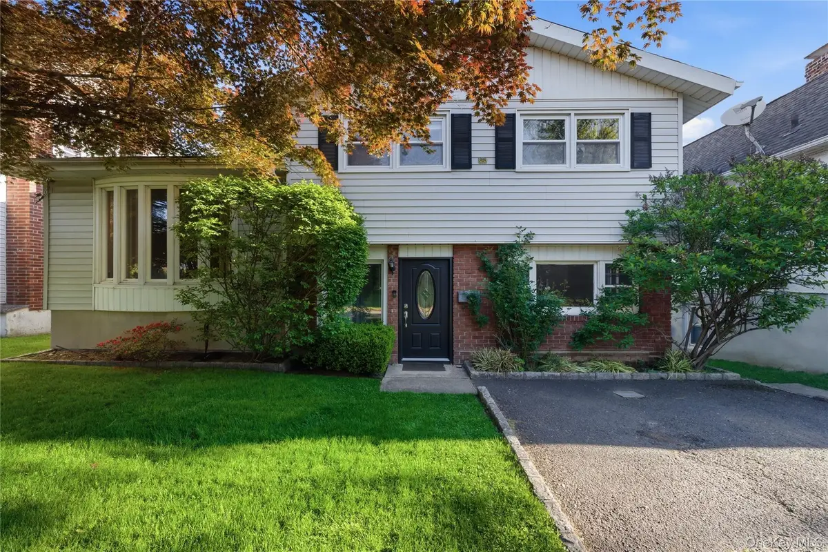 136 Condit Street, Harrison, NY 10528 - #1