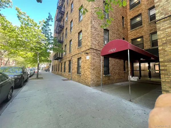 1922 Mcgraw Avenue #1H, Bronx, NY 10462