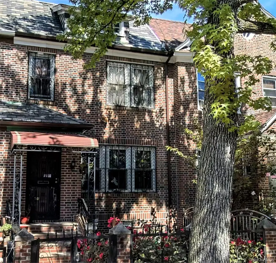 3321 72nd Street, Jackson Heights, NY 11372 - #2