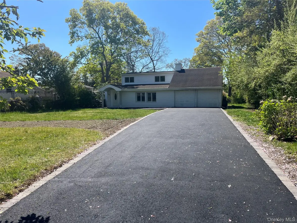 40 Aster Avenue, Holtsville, NY 11742 - #1