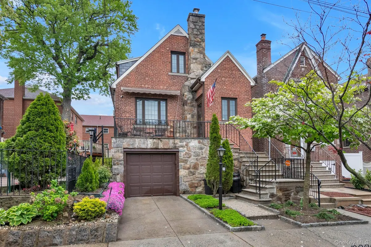 1870 Hering Avenue, Bronx, NY 10461 - #1