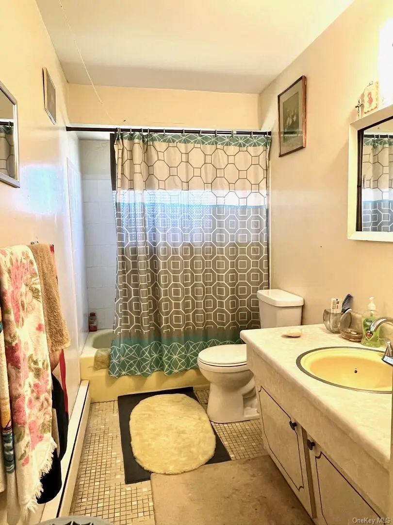 551 Spur Drive N, Bay Shore, NY 11706 - #3