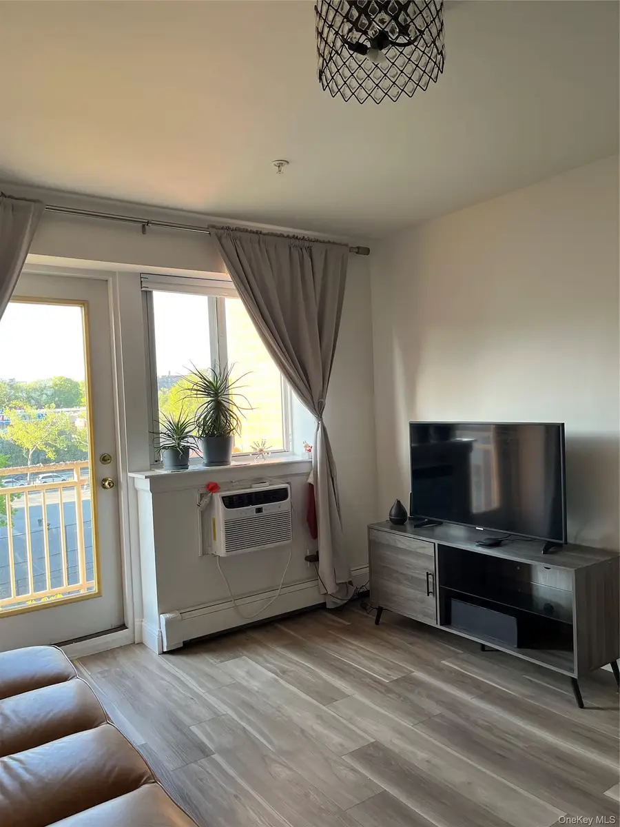 140-24 31st Drive #4C, Flushing, NY 11354 - #3