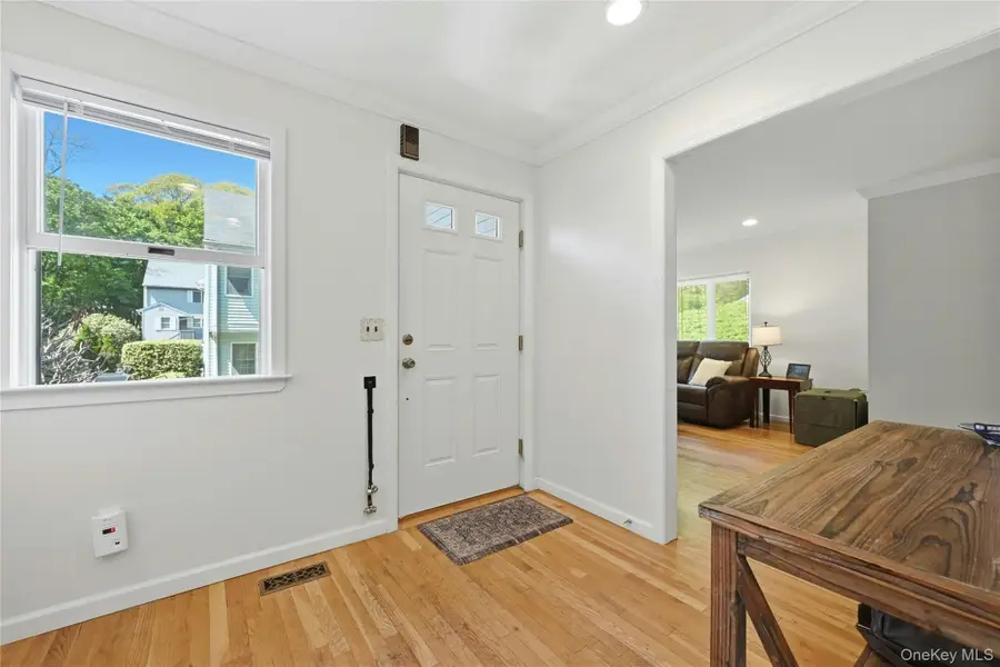 515 High Street #18, Port Jefferson, NY 11777 - #2