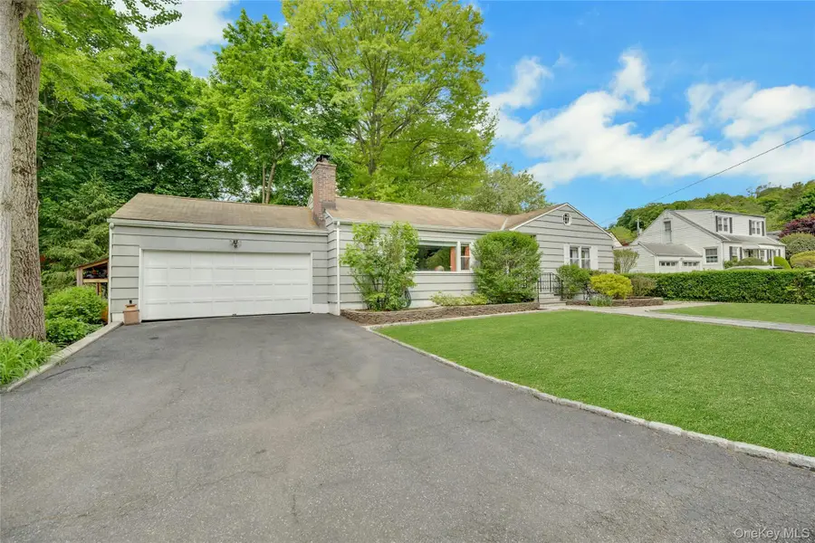 21 Benedict Road, White Plains, NY 10607 - #2