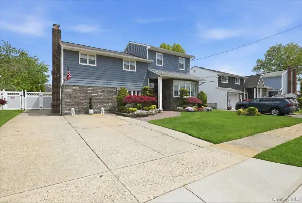 244 Mercury Street, East Meadow, NY 11554