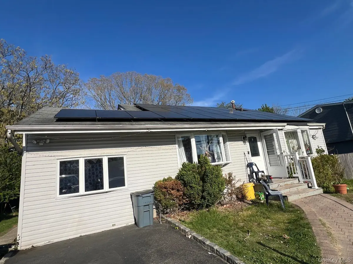 635 Jayne Boulevard, Terryville, NY 11776 - #1
