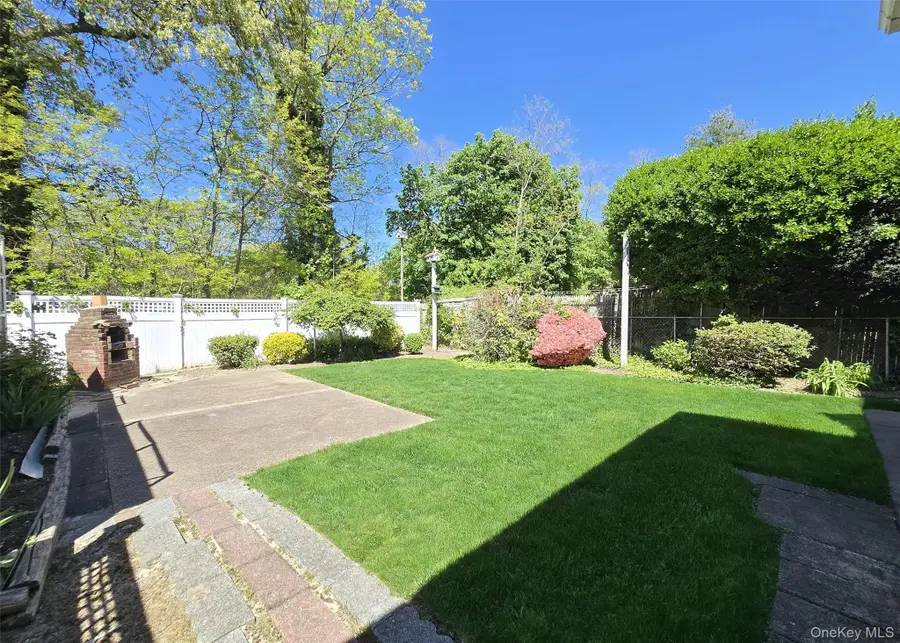 597 Woodland Drive, South Hempstead, NY 11550 - #3