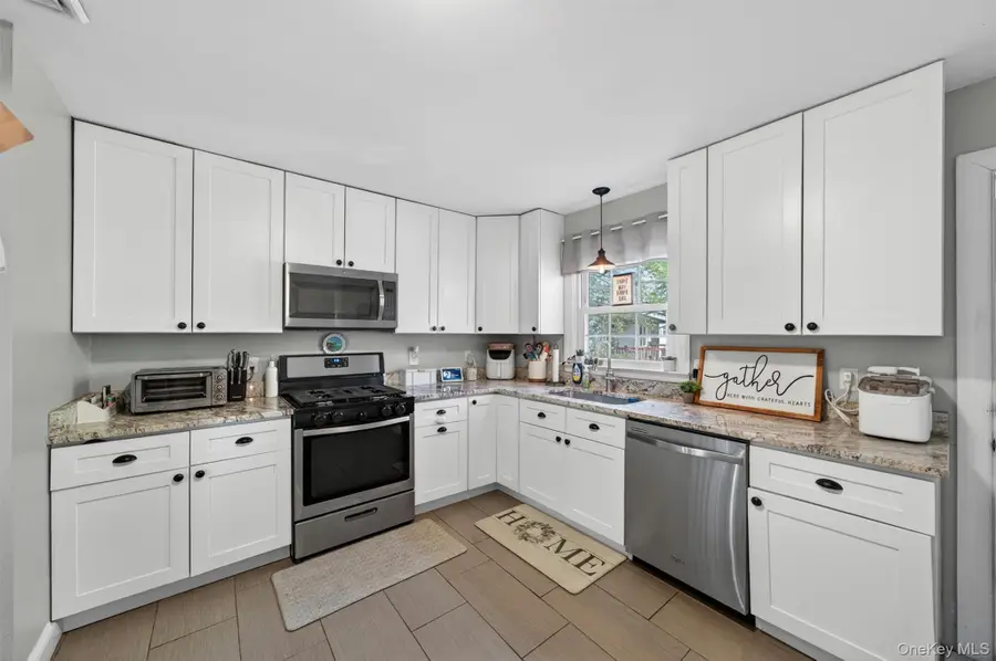 136 Snow Bunting Court, Montgomery, NY 12549 - #3
