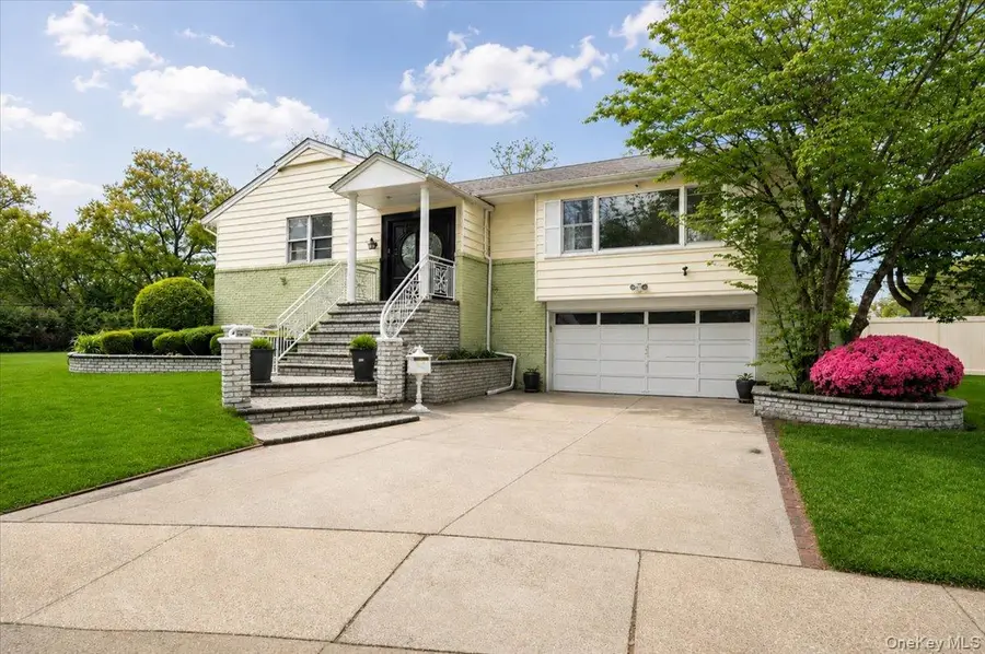 916 Lawrence Court, North Woodmere, NY 11581 - #2