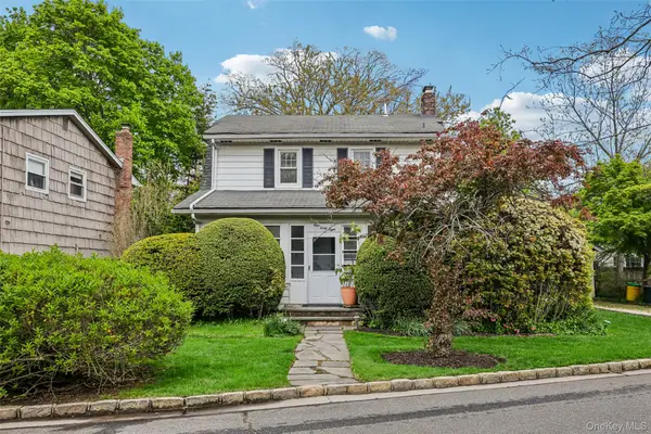 148 Willis Court, Woodmere, NY 11598