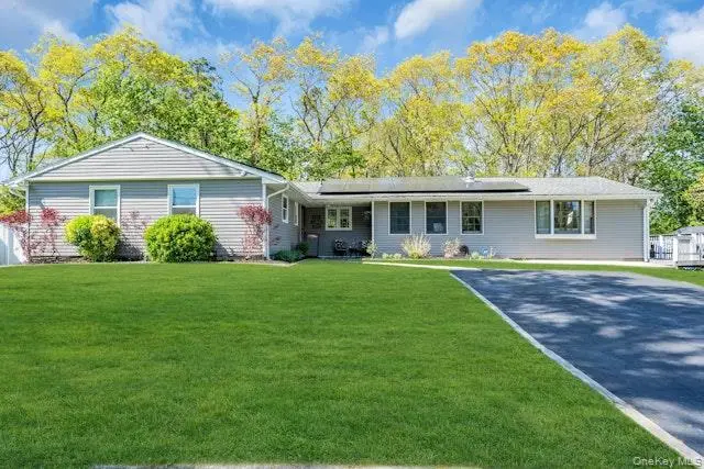 31 Peak Street, Ronkonkoma, NY 11779 - #1