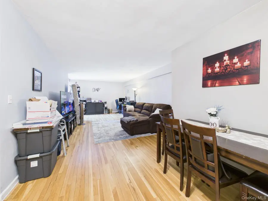12 Westchester Avenue #2L, White Plains, NY 10601 - #3