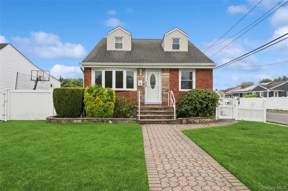 199 Sycamore Avenue, Bethpage, NY 11714 - #1