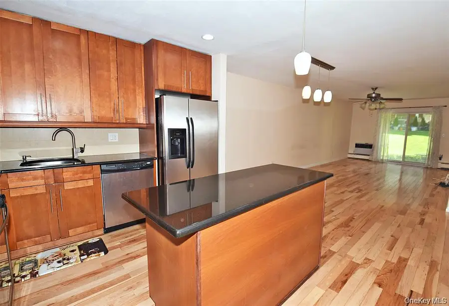 12-32 Diane Place #204 L, Bayside, NY 11360 - #2