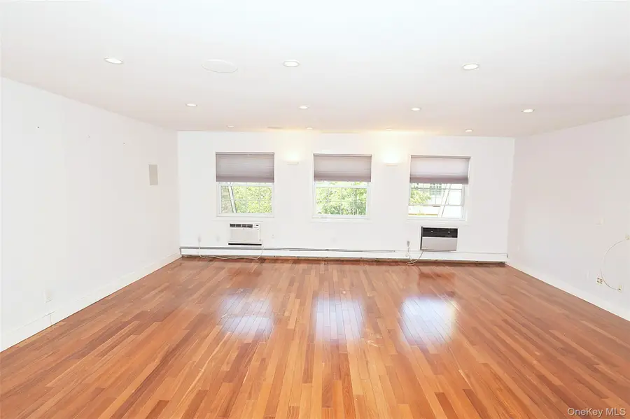 14-06 Michael Place #114 U, Bayside, NY 11360 - #3