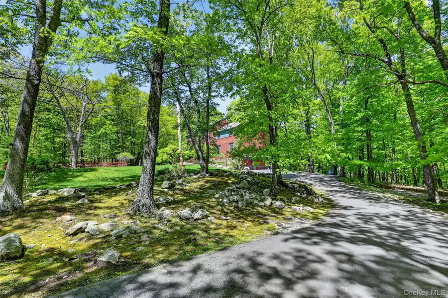 372 Bramertown Road, Tuxedo Park, NY 10987 - #3