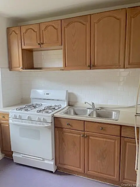 5214 39th Avenue #1D, Woodside, NY 11377 - #2