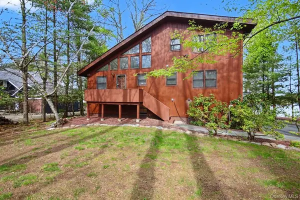 116 Lake Shore Drive W, Rock Hill, NY 12775