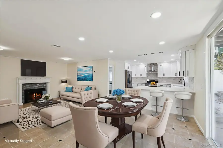 244 Water Lane S, Wantagh, NY 11793 - #3