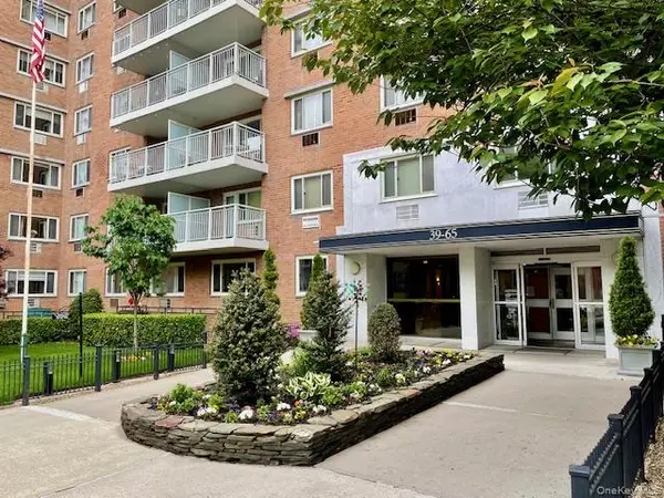 39-65 52nd Street #7E, Woodside, NY 11377