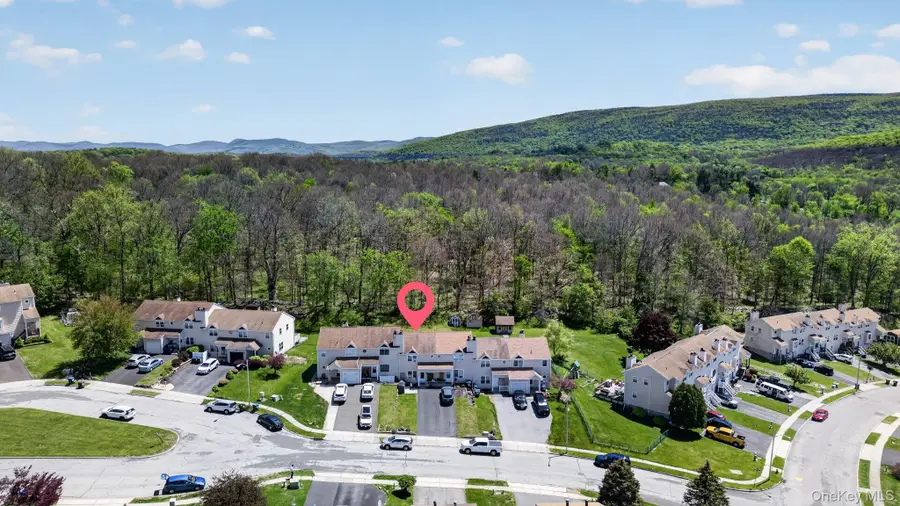 8 Franklin Place, Washingtonville, NY 10992 - #2