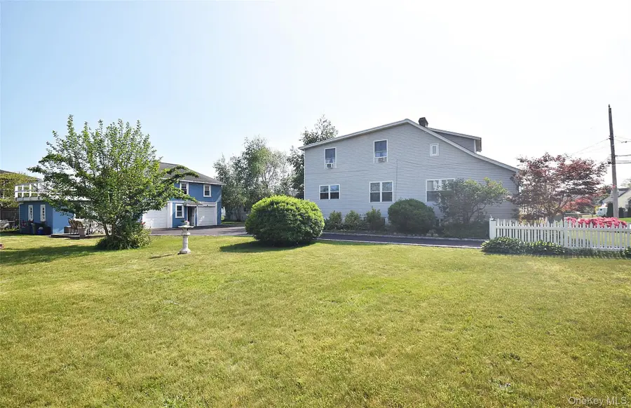 Address Withheld By Seller, Lindenhurst, NY 11757 - #2