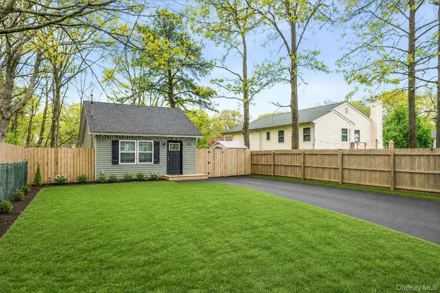 332 Commack Road, Shirley, NY 11967 - #3