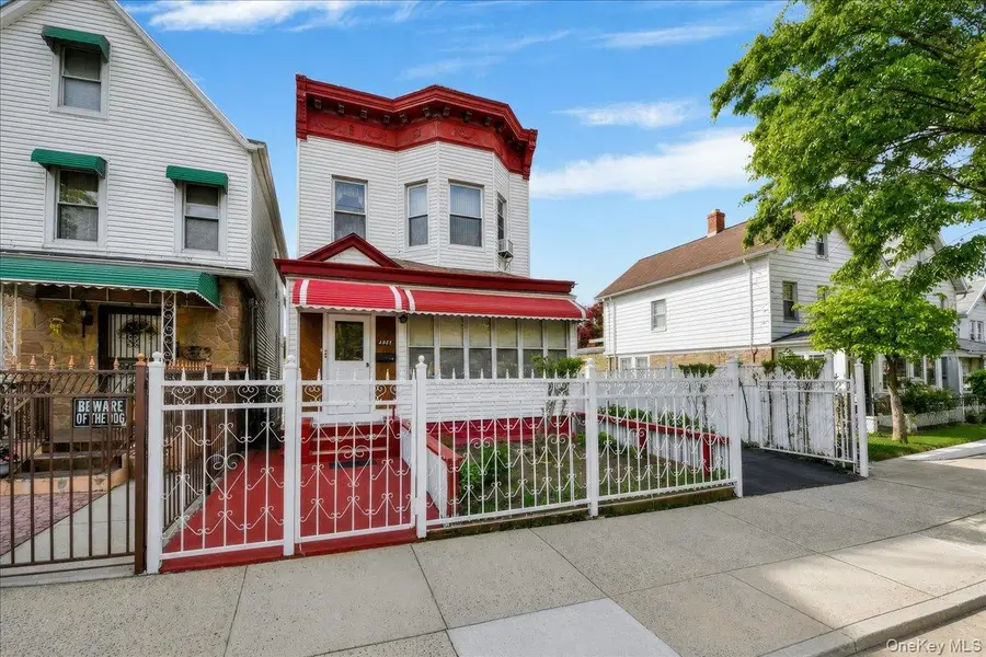 4521 Carpenter Avenue, Bronx, NY 10470 - #2