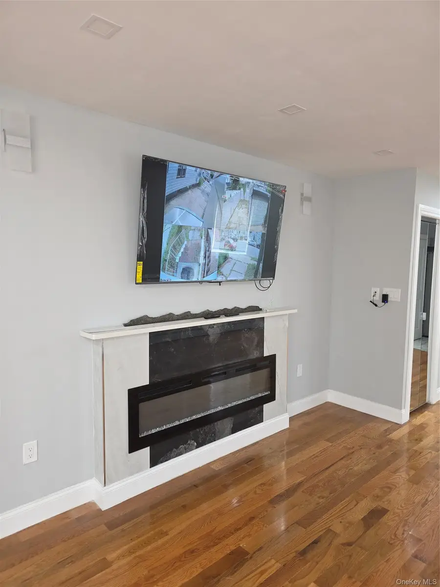 11807 202nd Street, Saint Albans, NY 11412 - #3