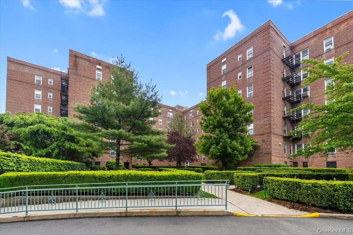 5650 Netherland Avenue #2E, Bronx, NY 10471 - #1