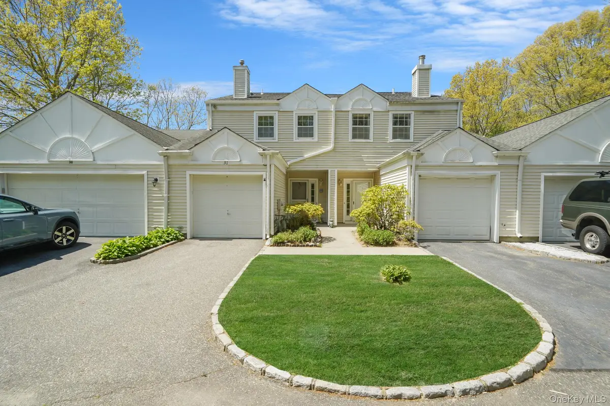 31 Quail Court, Manorville, NY 11949 - #1