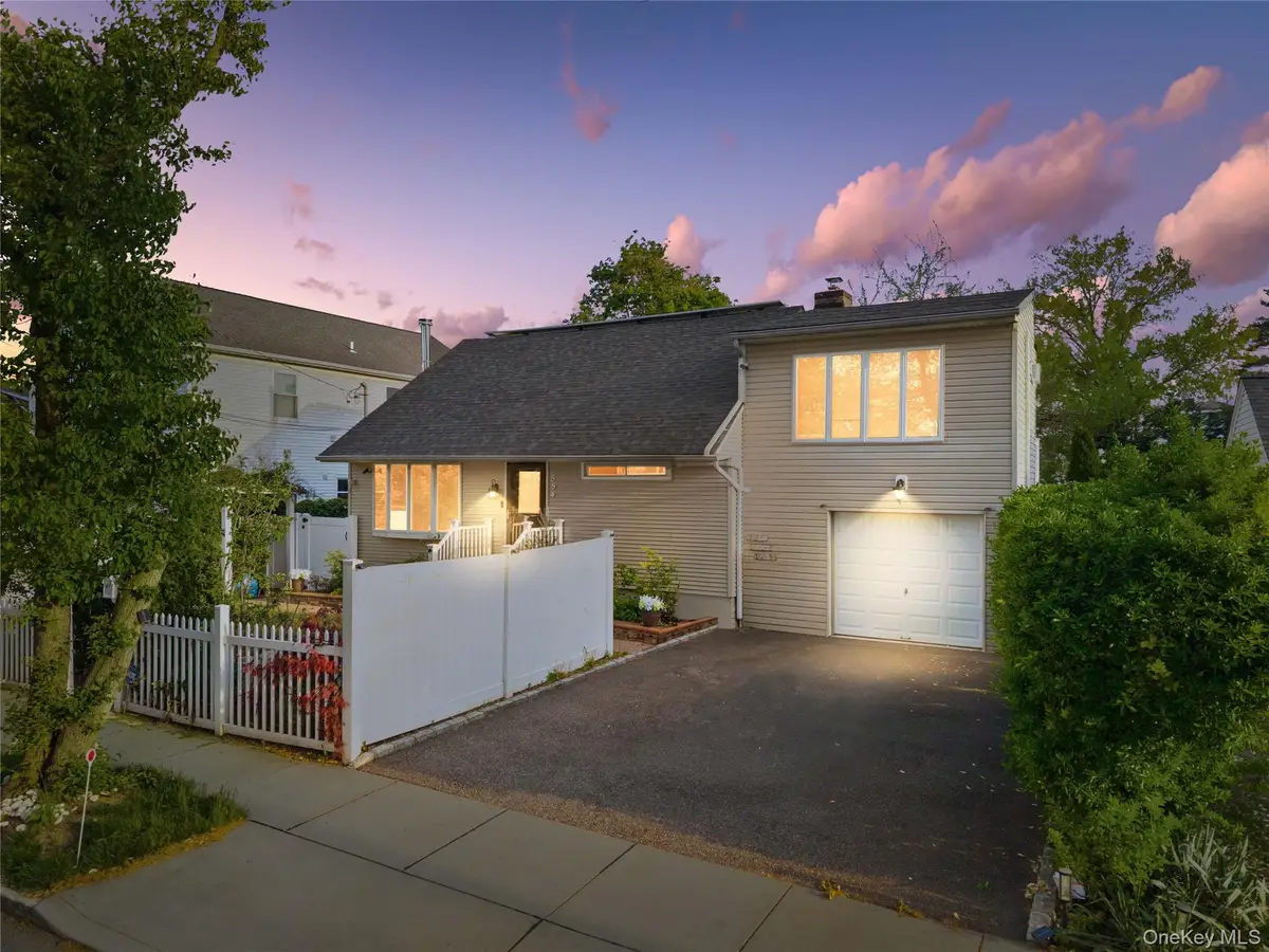 554 Grant Avenue, West Hempstead, NY 11552 - #1