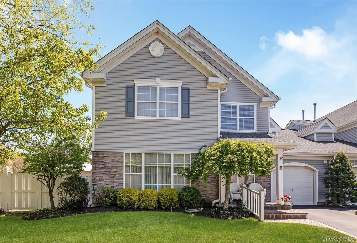 8 Hannah Lane, Middle Island, NY 11953 - #1
